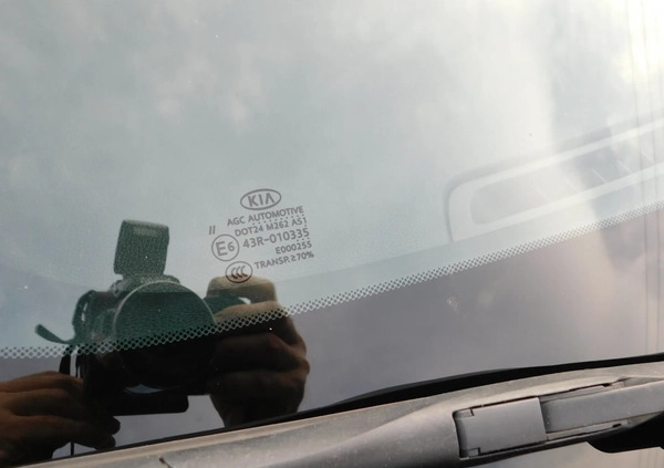 Kia Sportage cena 74980 przebieg: 156200, rok produkcji 2020 z Przedbórz małe 596